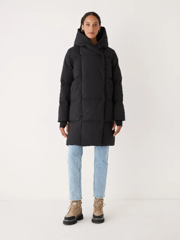 The Hygge Puffer Coat in Black