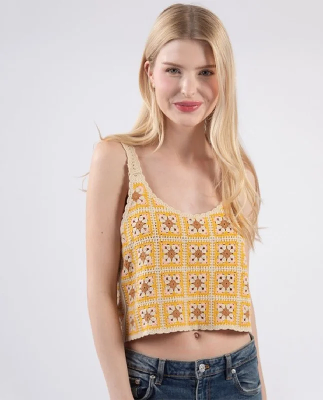 Crochet Floral U-Neck Tank TopWindproof tank