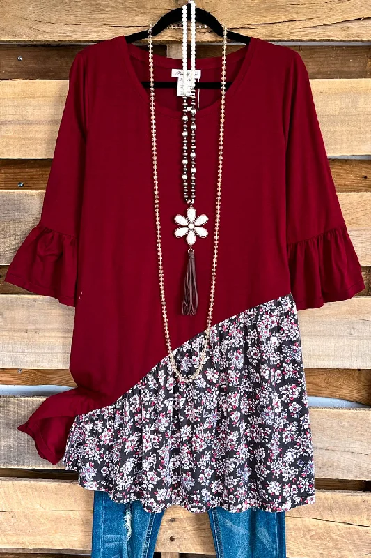 TunicTopSurgeEnergetic Bloom Tunic - Crimson